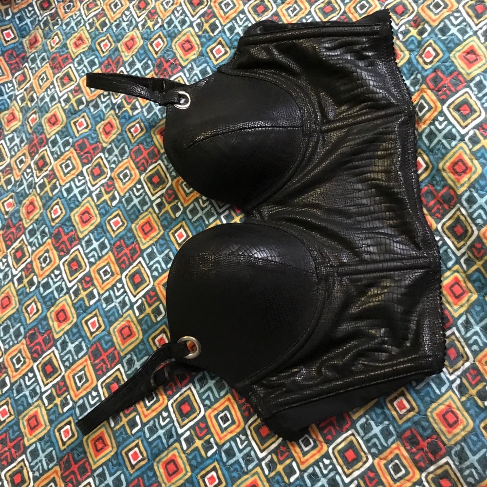 Black Bebe top snake pattern